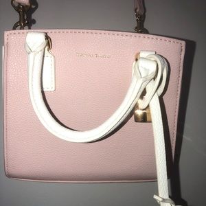 Samantha Thavasa Purse